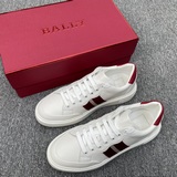 Мужские туфли Bally, появившиеся в продаже раньше, чем в специализированных мага