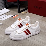 【BALLY】 Официальный сайт BALLY представляет осеннюю коллекцию, представленную на