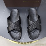 Бренд： BOTTEGA VENETA (Bottega Veneta/BV) Стандартный размер： мужской 38–44 (45)