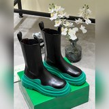 Классическая модель Bottega Venet, долгое время в продаже, версия высшего качест