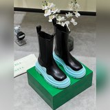 Классическая модель Bottega Venet, долгое время в продаже, версия высшего качест