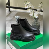 Классическая модель Bottega Venet, долгое время в продаже, версия высшего качест