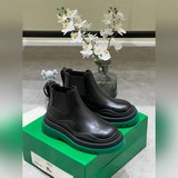 Классическая модель Bottega Venet, долгое время в продаже, версия высшего качест