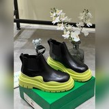 Классическая модель Bottega Venet, долгое время в продаже, версия высшего качест