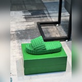 Bottega Veneta тапочки для пар. Оригинальная модель высшего качества, популярная