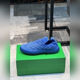 Bottega Venetexclusive популярные кроссовки   Новинка от BV, модная и стильная м