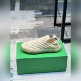 Bottega Venetexclusive популярные кроссовки   Новинка от BV, модная и стильная м