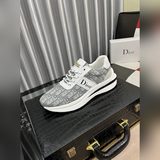 Dior 【Dior】 Мужские модные кроссовки уже в продаже! В стиле британской моды, с о