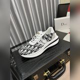 Dior 【Dior】 Мужские модные кроссовки уже в продаже! В стиле британской моды, с о