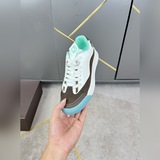 Летний показ мод 2023 года： совместная коллекция Travis Scott x Dior, кроссовки 