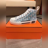 【Dior】 Новая модель спортивных туфель для пар в стиле кэжуал, новый дизайн весны