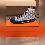 【Dior】 Новая модель спортивных туфель для пар в стиле кэжуал, новый дизайн весны