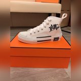 【Dior】 Новая модель спортивных туфель для пар в стиле кэжуал, новый дизайн весны