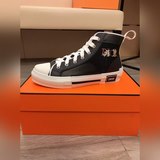 【Dior】 Новая модель спортивных туфель для пар в стиле кэжуал, новый дизайн весны