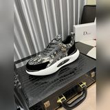 [Dior] Поставка обуви для отдыха, изготовленной из импортной кожи бычка с тиснен