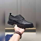 Новая модель модных деловых туфель для мужчин от Dior, изготовлена из высококаче