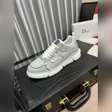 Dior 【Dior】 Мужские модные кроссовки уже в продаже! В стиле британской моды, с о