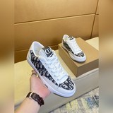 Эксклюзивная премьера уникальных современных кроссовок Dior. Повседневная обувь 