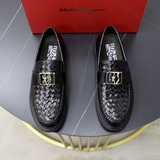 Бренд： Ferragamo Размер： 38-44 (45 по заказу) Качество：