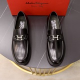 Бренд： Ferragamo Размер： 38-44 (45 по заказу) Качество：
