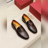 Ferragamo Деловые и повседневные кожаные туфли подчеркивают статус каждого успеш