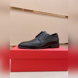 Ferragamo в Гонконге обновил коллекцию мужской обуви для отдыха, включающую моде