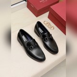 【Ferragamo】 . Официальный сайт классических мужских кожаных туфель, приобретены 