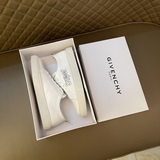 Бренд： Givenchy (Живанши) Класс： официальный сайт 1?1, аналогичный качеству и ма