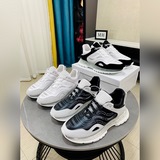 «GIVENCHY» · Givenchy · Высококачественная версия, одновременная продажа в фирме