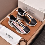 GIVENCHY Новая коллекция 2023 года от Givenchy, доступна в магазинах, рекомендуе