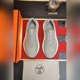 【Hermès】 (кожаная подкладка) Популярная модель для пар, представлена в фирменном