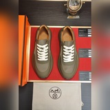 【Hermès】 (кожаная подкладка) Популярная модель для пар, представлена в фирменном