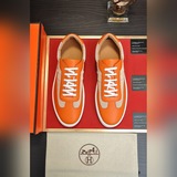 【Hermès】 (кожаная подкладка) Популярная модель мужской обуви из фирменного магаз