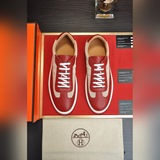 【Hermès】 (кожаная подкладка) Популярная модель мужской обуви из фирменного магаз