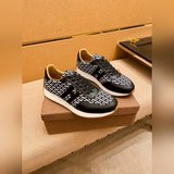 【Hermès】 Элитный бренд мужской обуви. Официальный сайт. Новейшая модель в масшта