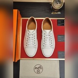 【Hermès】 (кожаная подкладка) Популярная модель мужской обуви из фирменного магаз
