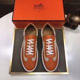 【Hermes】 (кожаная подкладка) Популярная модель мужской обуви из фирменного магаз