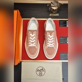 【Hermes】 (кожаная подкладка) Популярная модель мужской обуви из фирменного магаз