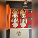 【Hermes】 (кожаная подкладка) Популярная модель мужской обуви из фирменного магаз