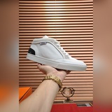 【Hermès】 (кожаная подкладка) Популярная модель мужской обуви из фирменного магаз