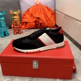 «Hermès» — новейшая модель модных кожаных туфель, роскошный бренд высшего качест