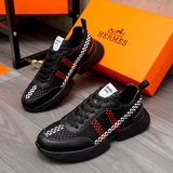 Торговая марка товара： HERMES «Hermès» Размеры обуви для отдыха? 38-44 Материал 