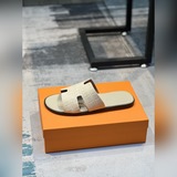 Hermes, официальный сайт, новейшие модели, синхронизированные с официальными маг