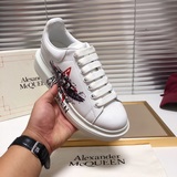 Эксклюзивная модная одежда в наличии 【AIexanderMcQUEEN】 McQueen - новая модель, 