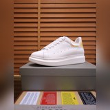 Пара (высокая версия) [McQueen] В 2020 году покорит весь мир, официально создан 