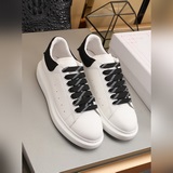 【McQueen】 Идеальный дизайн, высочайшее качество, сверхлегкая конструкция, удобна