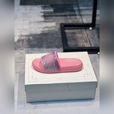 Модель для пар. Самый популярный логотип бренда, стандартные сандалии-шлепанцы, 