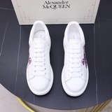 Alexander McQueen / Маккуин Классические белые кроссовки, популярные среди знаме