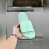 Новые тапочки для пар от McQueen.MQ уже в продаже. Оригинальная подошва, легкие 