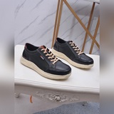 Последние 【Prada】 Поставка обуви для отдыха, изготовленной из импортной кожи быч